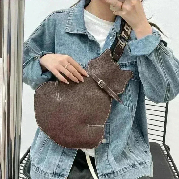 Cat Handbag with Fabric Crossbody Strap - Picture 2 of 7